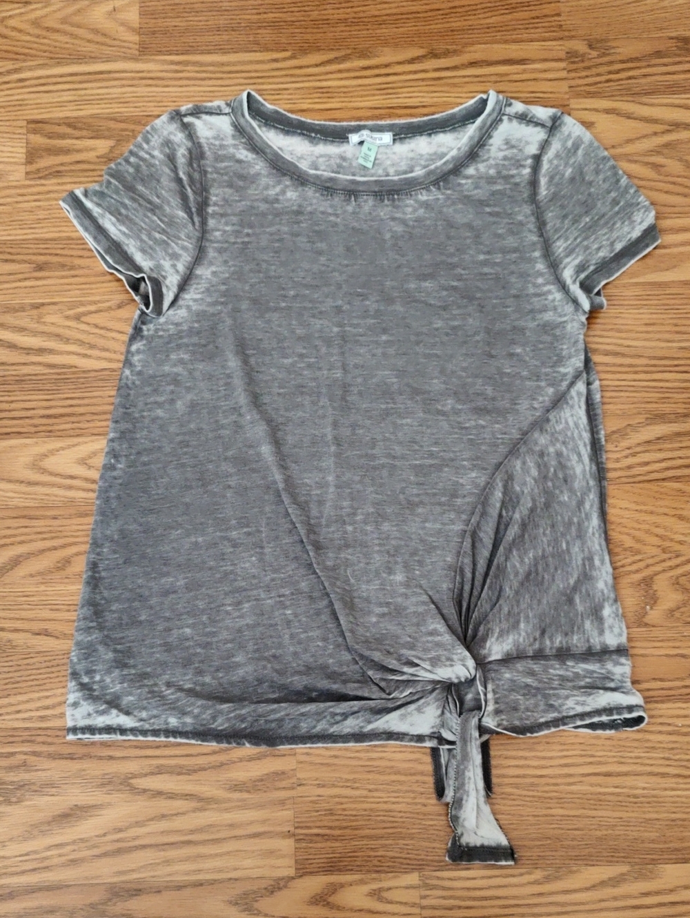 Susina Gray Short-Sleeve Tie-Front Knit Top